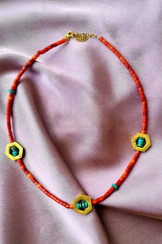 Turkuaz Ve Mercan Taşlı Kolye